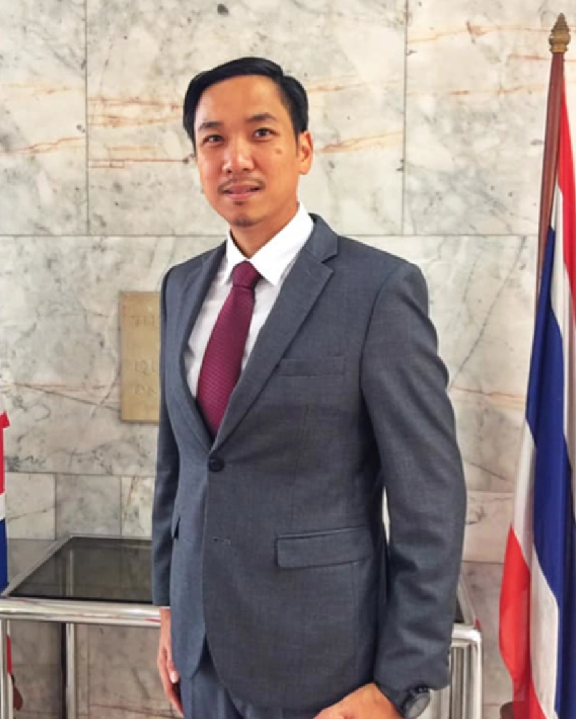 lecturers,teachers,faculty, MR. Phanthachak Wongprecha