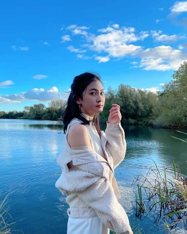 นางสาวศิรประภา ตระกูลสุข (มาน่า)