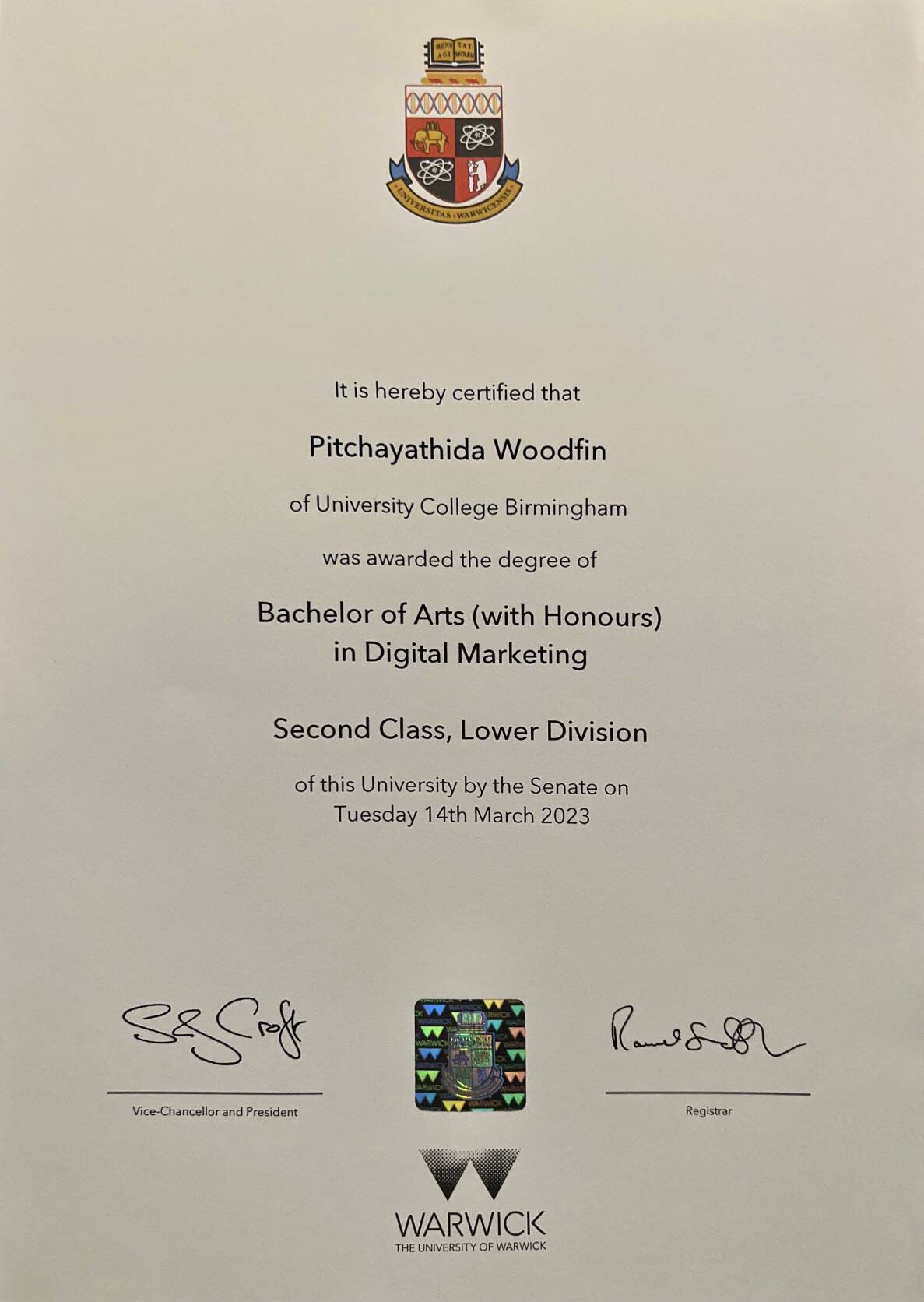 certificate of นางสาวพิชญธิดา วูดฟิน (ออม)