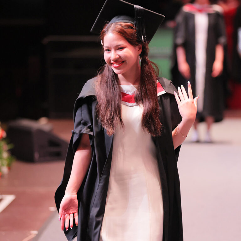 Natsorn Chumcharoen (Peach) graduated from Swansea University with a BA (Hons) in Global Business Management, achieving First Class Honours.