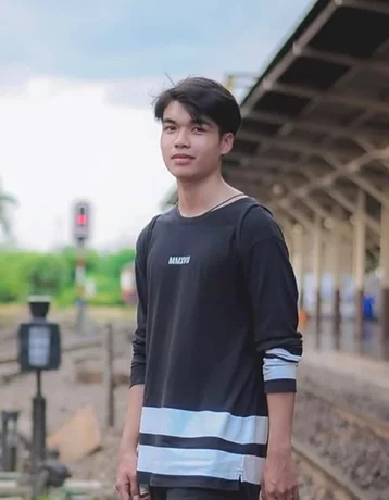 นายปกรณ์ ชูช่วย (วิน)